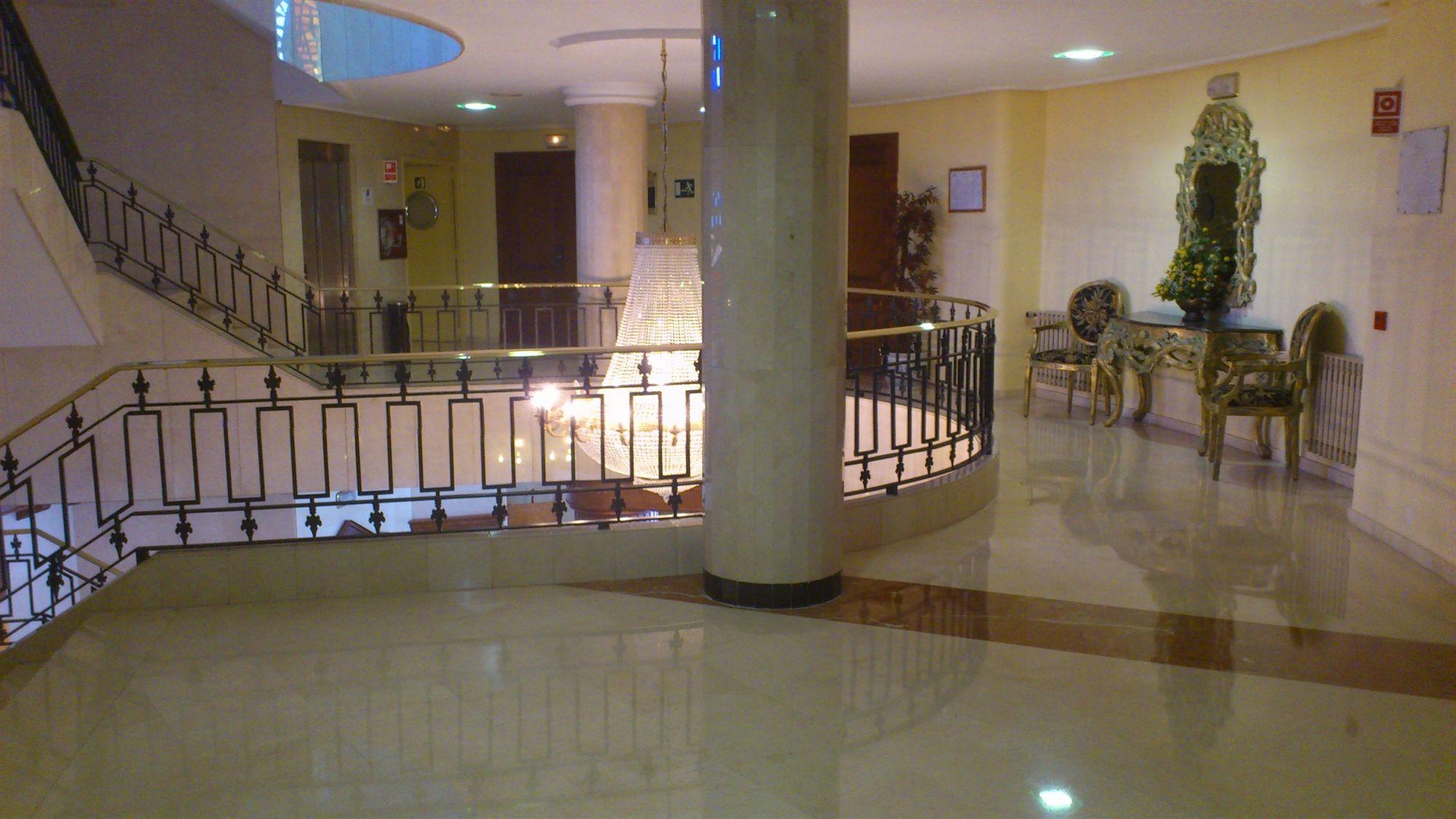 Hotel Exe Dona Carlota Ciudad Real Exterior foto